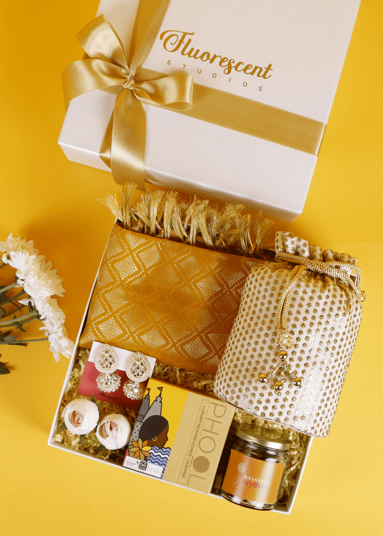 Ethnic Elegance Traditional Indian gift hamper for Girls